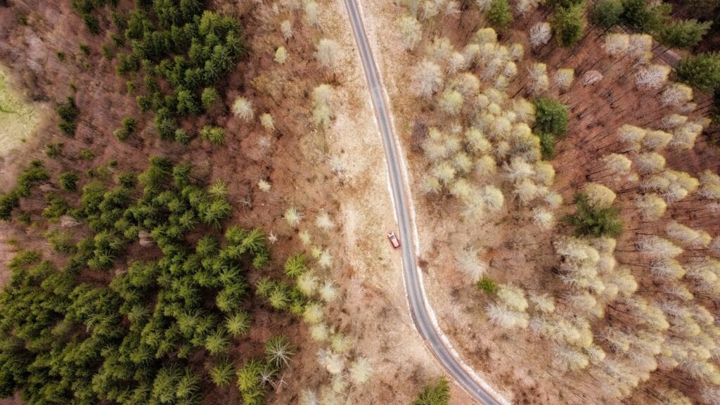 Vista aerea di una strada